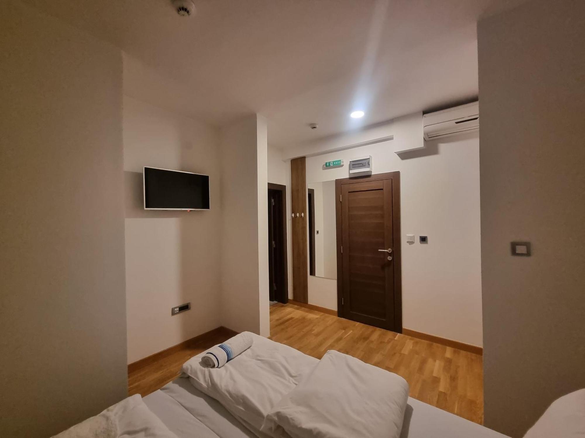 Gosnje Apartment Novi Sad Luaran gambar